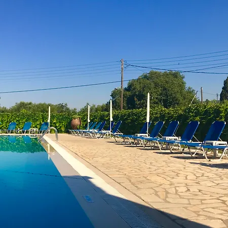 Hotel Ionian By Bruskos 3*